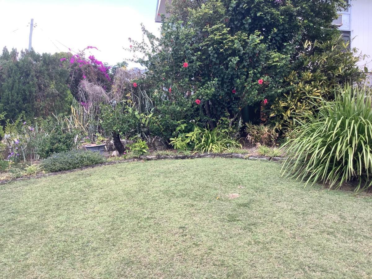 Studio Apartment With Seaview Airlie Beach Extérieur photo